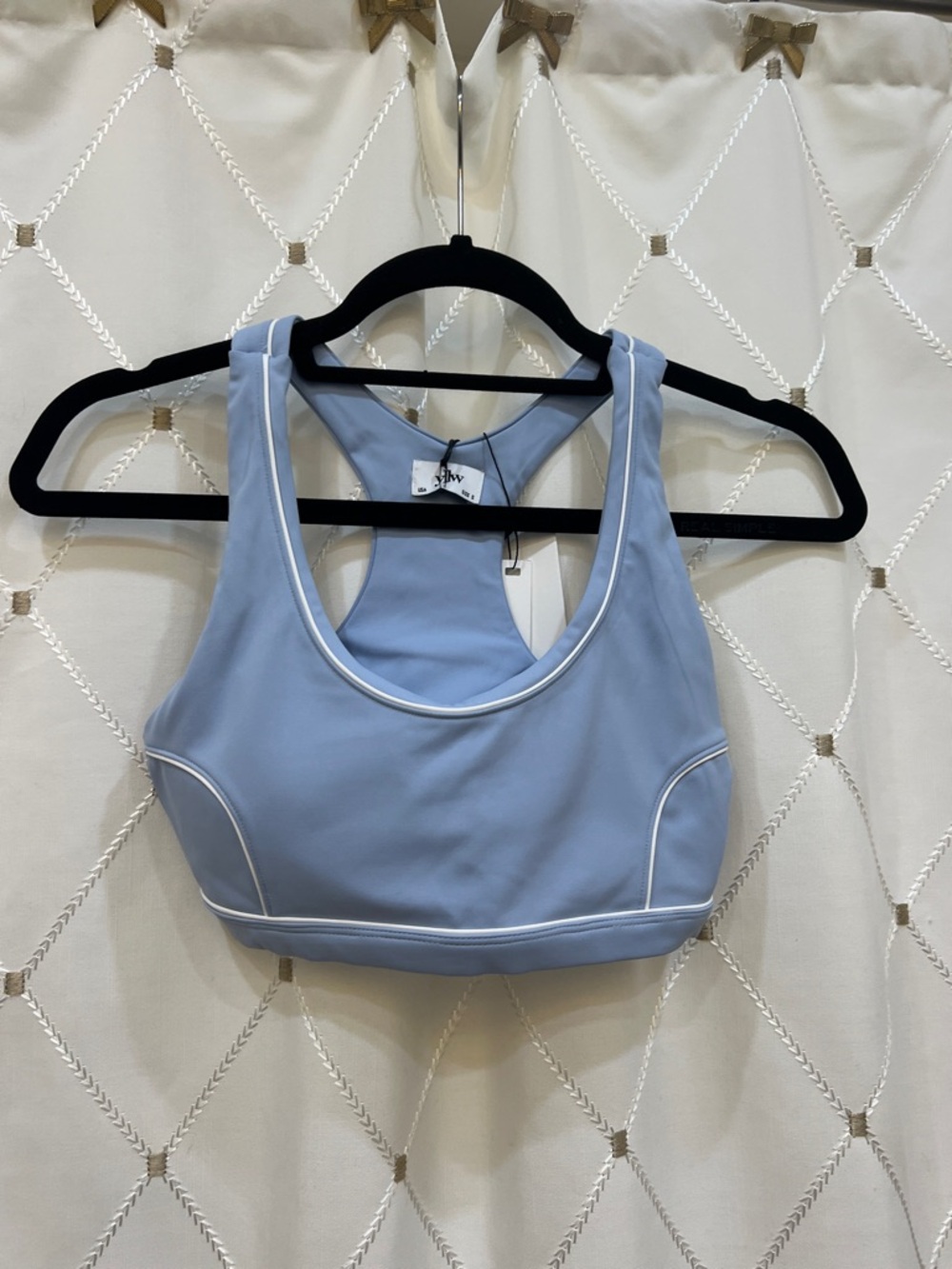 Yellow the Label set- Colby Contour Leggings & Sports Bra in Sky - Picture 7 of 8